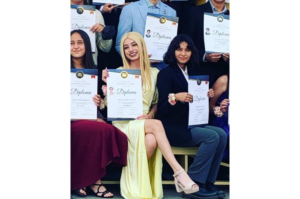 Ella es Elisa, la espectacular hija de Cynthia Klitbo que apantalla en redes sociales 1