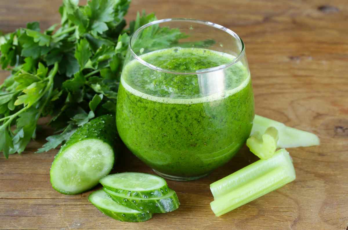 Jugo Verde de Espinacas y Manzana