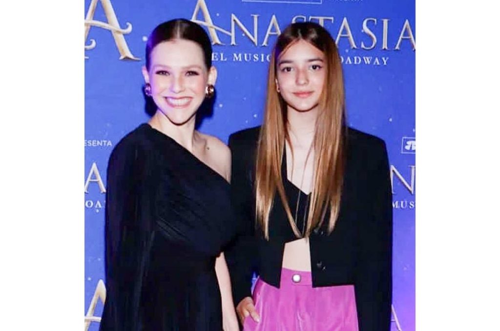Majo: la talentosa y bella hija de Kika Edgar que tienes que conocer 0