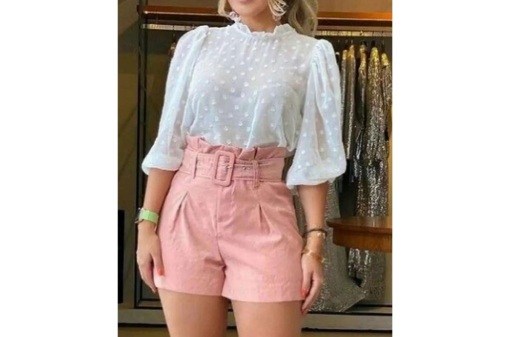 Outfits básicos con shorts formales para ir a la oficina 1