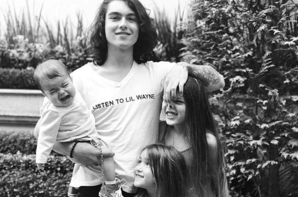 Conoce a Antonia y Victoria, las hermosas hijas de Sergio Mayer e Issabela Camil 4