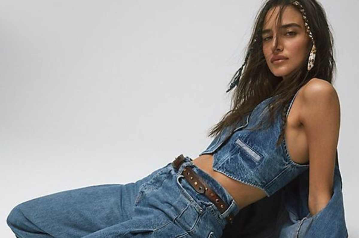 Cómo usar los slouchy jeans, la prenda que está de moda este 2025
