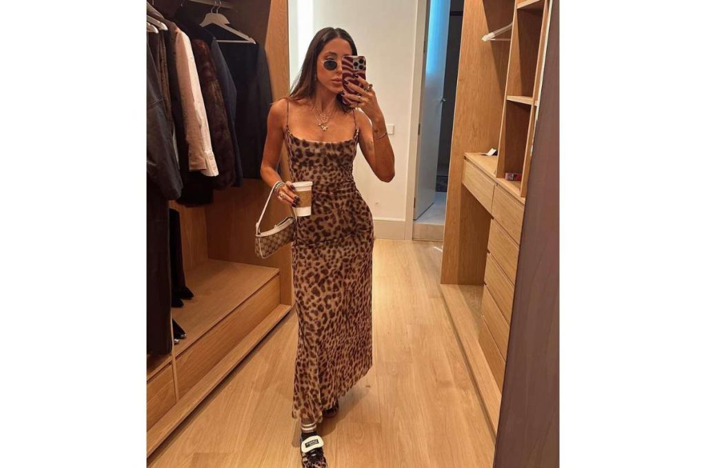 El vestido de Zara que TODAS están comprando por lo fácil de combinar que es 1