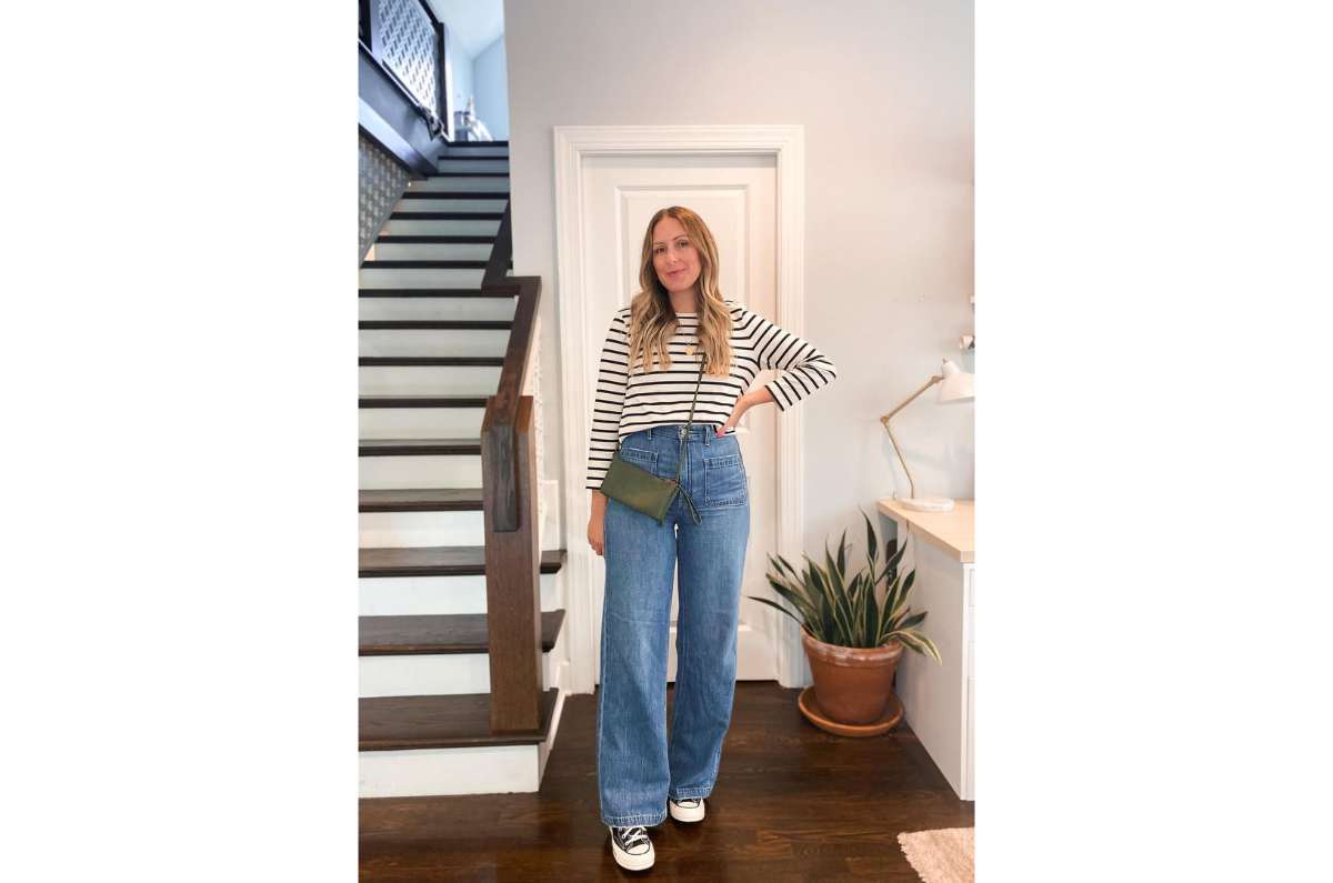 wide-leg-jeans-outfits-tenis