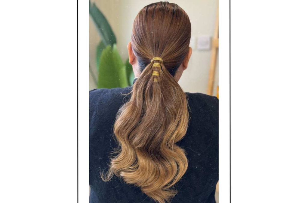 colita de caballo con accesorios