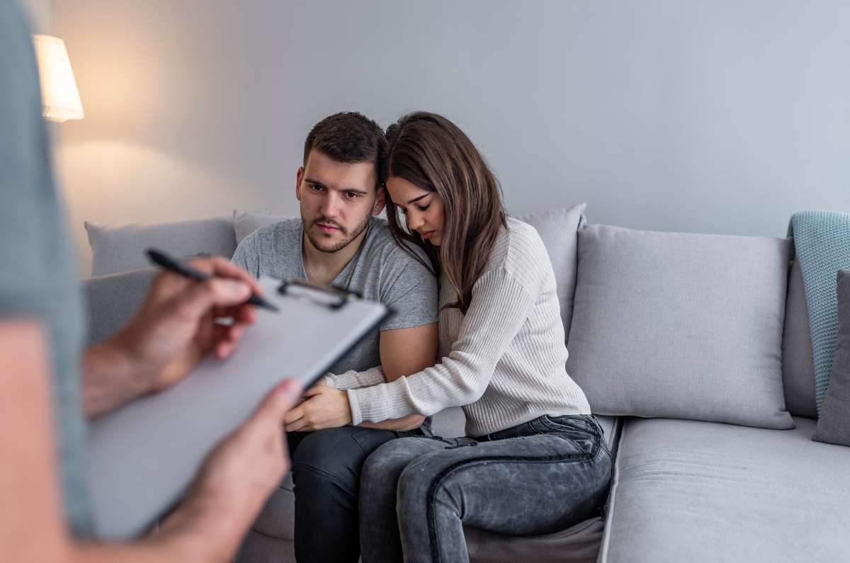 Infidelidad: ¿Perdonar o tronar? Terapeuta en parejas nos responde