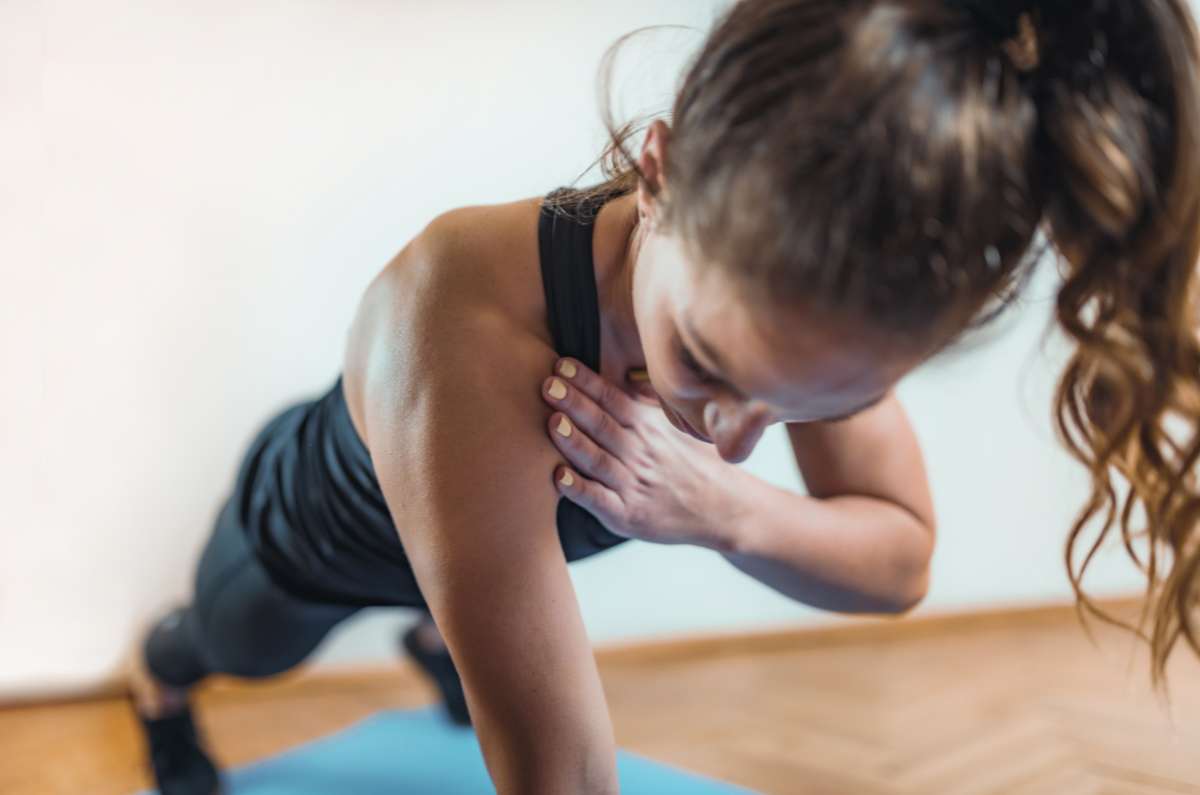 La rutina HIIT de 15 minutos que sí vas a poder a hacer diario en casa