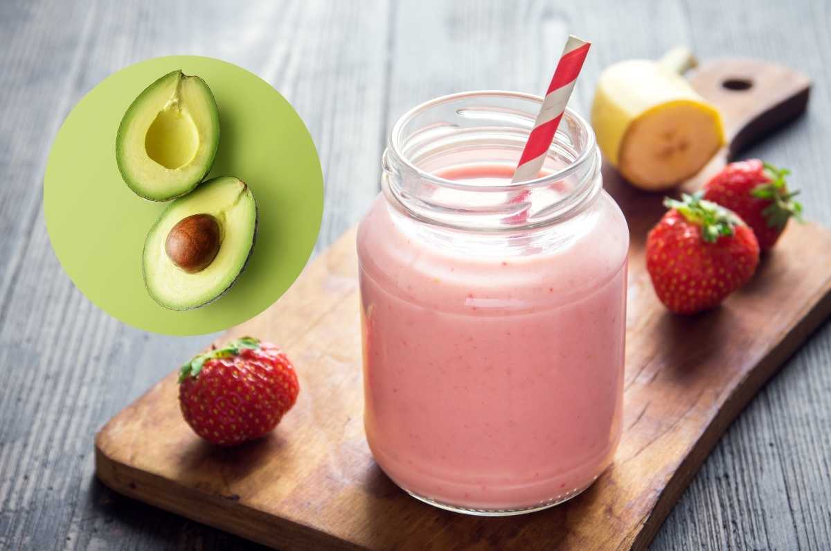Smoothie de Aguacate y Fresa