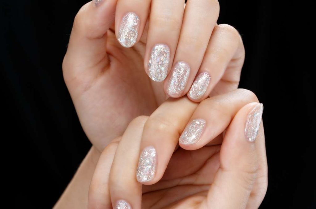 Colores de uñas para atraer la buena suerte según el Feng Shui 1