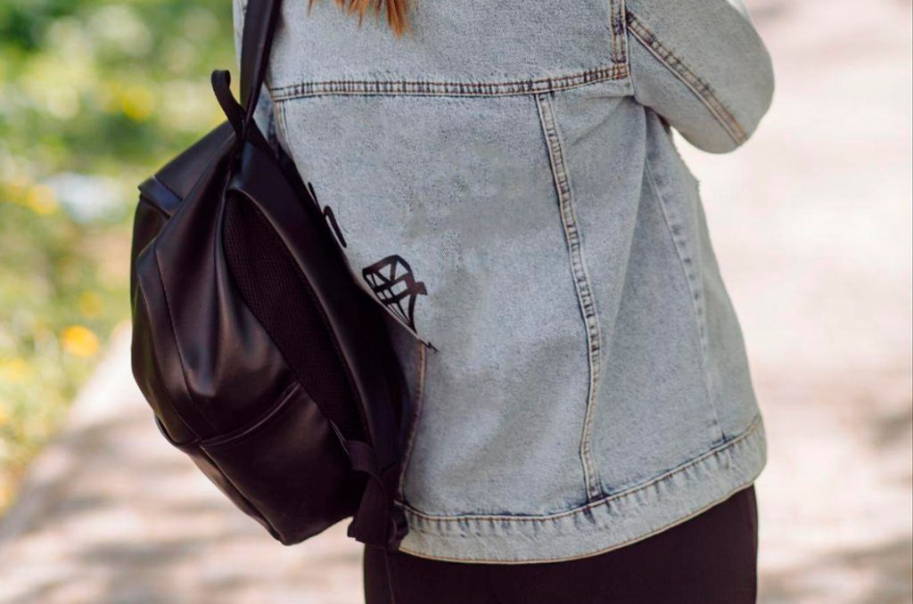 5 estilos de bolsa Bimba y Lola que lucen genial con cualquier outfit