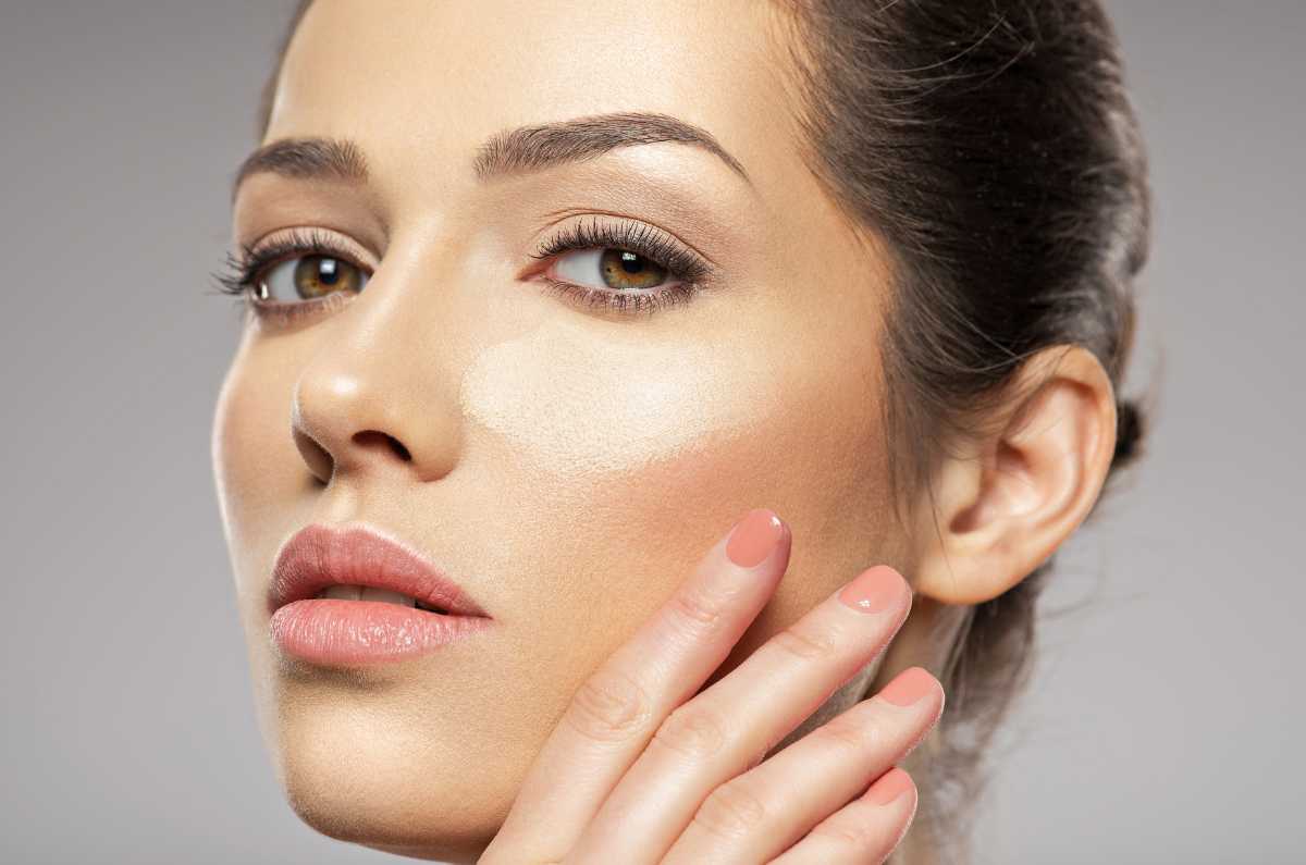 Cómo elegir tu base de maquillaje si estás comprando en línea