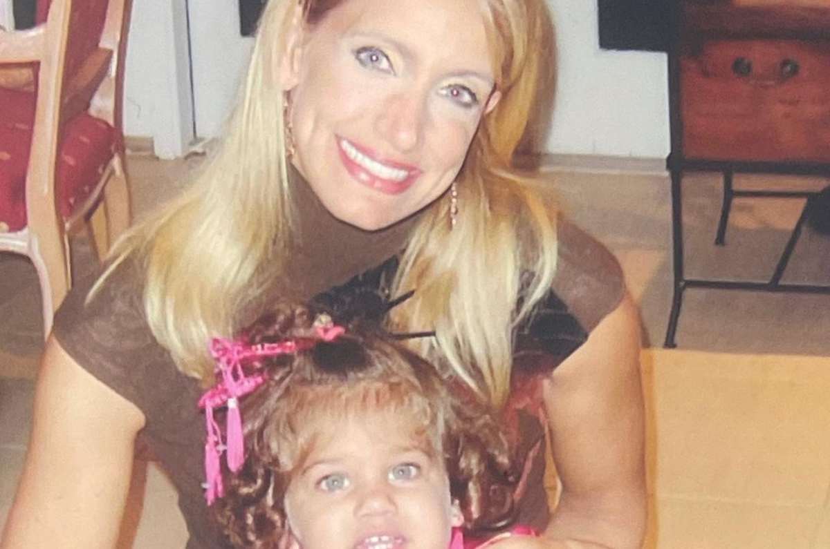 Conoce a la guapa hija de Lili Estefan, Lina Teresa