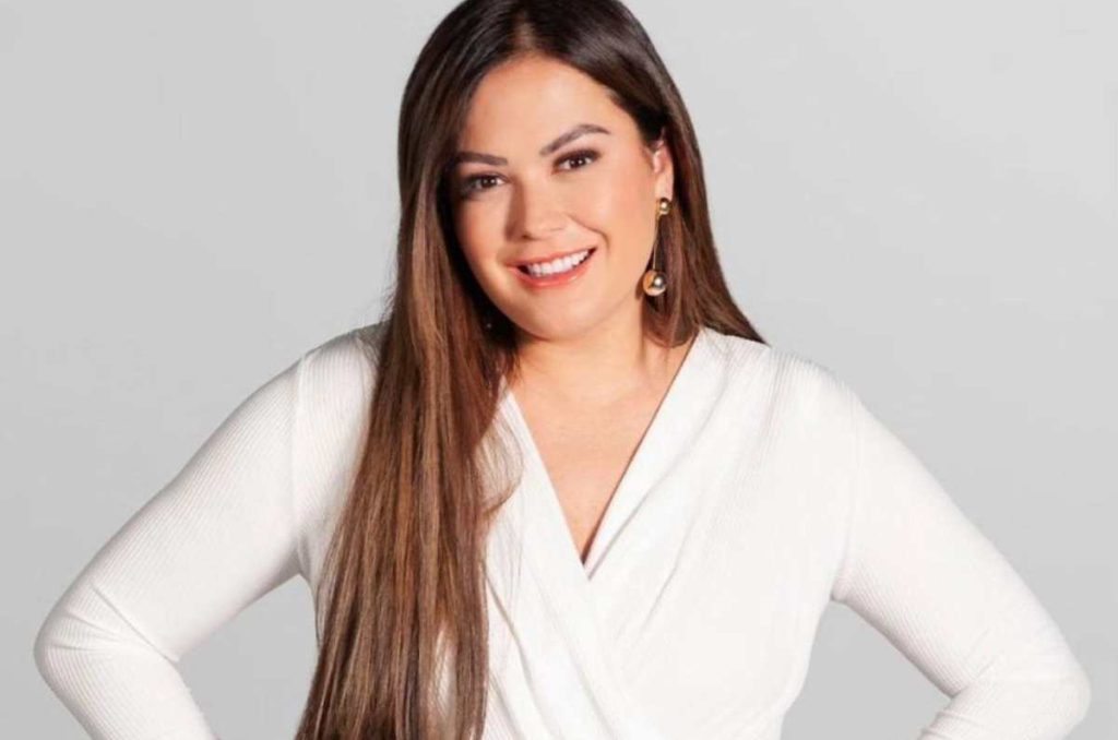 La fuerte y aplaudible reacción de la esposa de Arath de la Torre tras amenazas de Mariana Echeverría 0