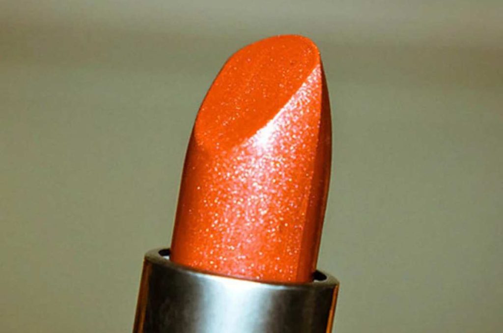 Tonos de labiales que más le favorecen a las mujeres de 40+ según Carolina Herrera 4