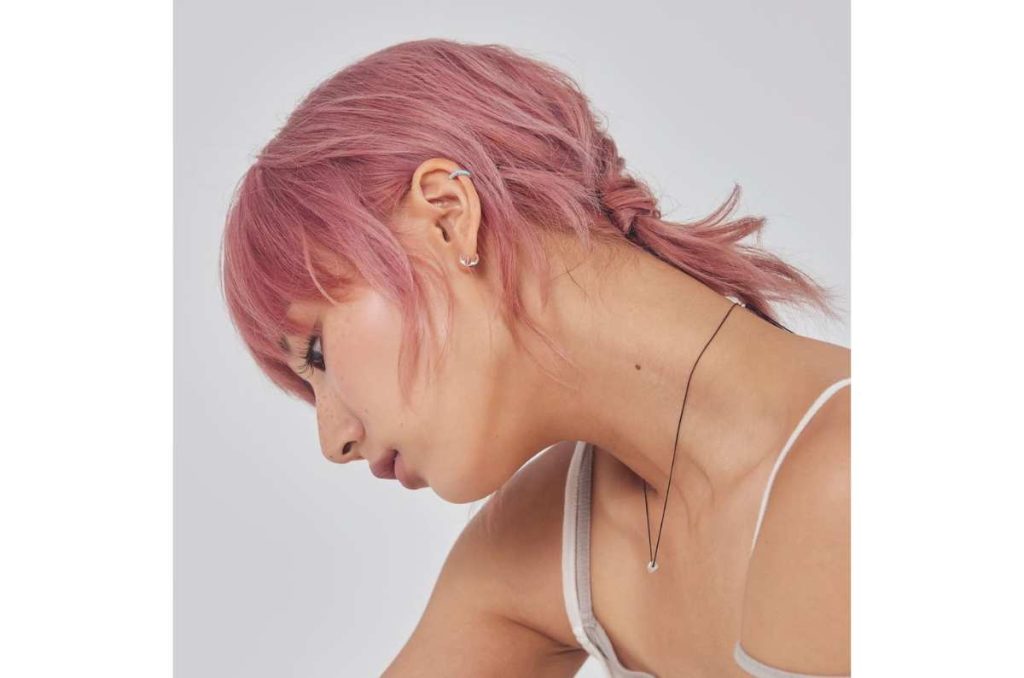 5 ideas de peinados amarrados «sporty-chic» para cabello corto 2