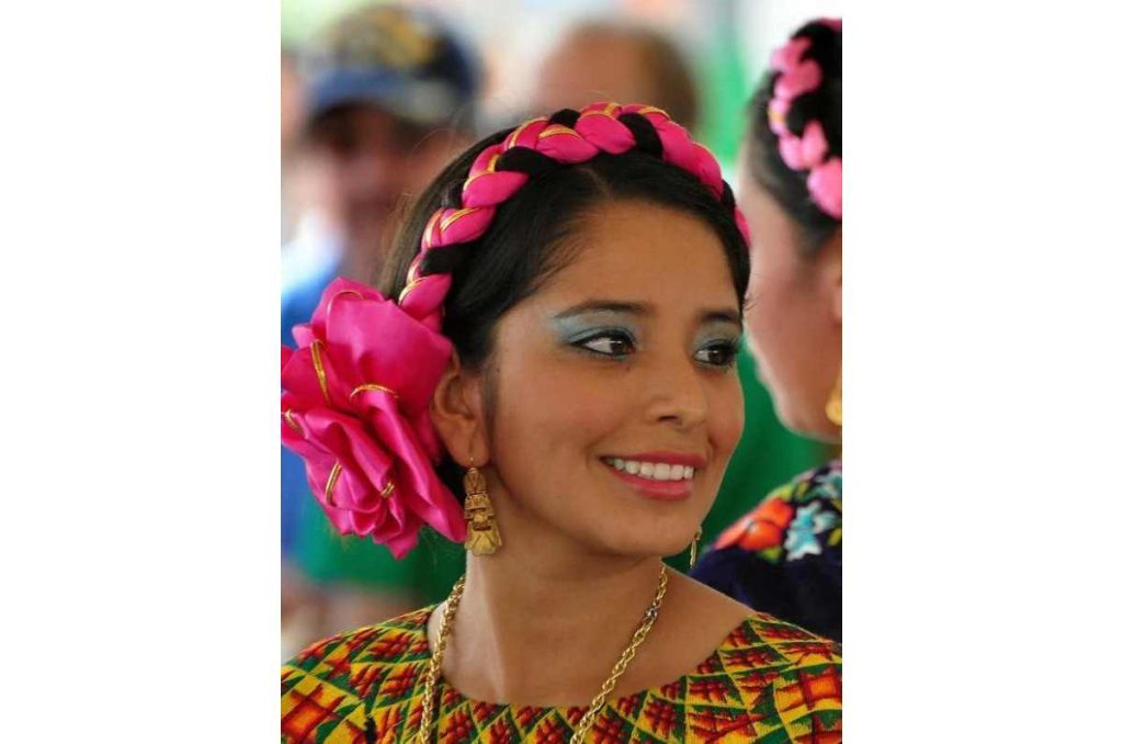 10 peinados mexicanos para celebrar las fiestas patrias 8