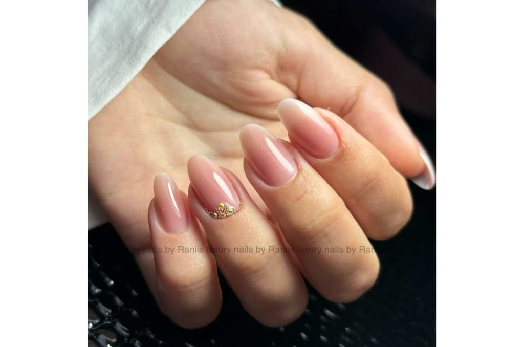 Uñas nude