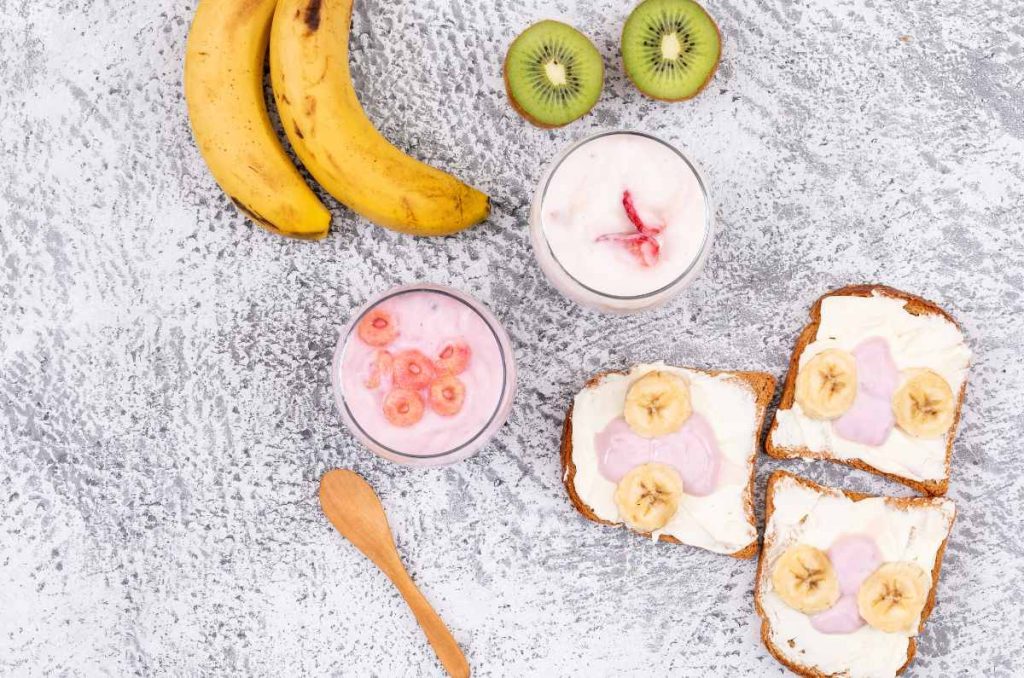 Recetas con yogur: cenas fáciles de preparar para no amanecer inflamada 1