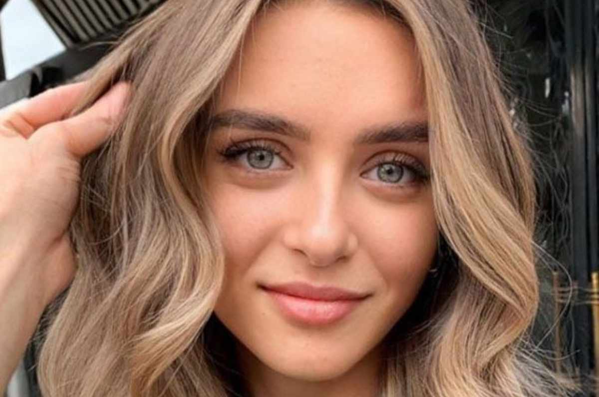 Beige blonde: el rubio perfecto para darle la bienvenida al otoño