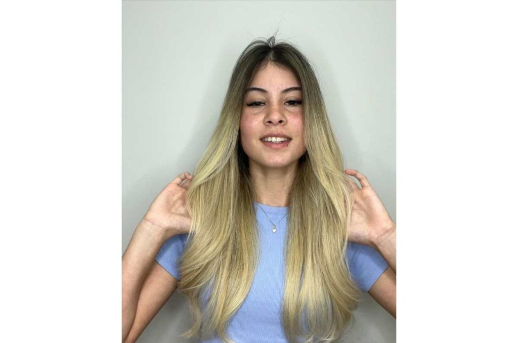 Los mejores estilos de corte de cabello para lucir tintes rubios 4