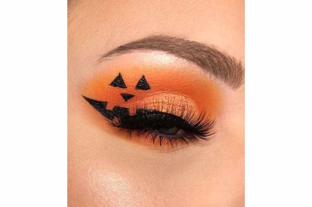 Delineados gráficos para Halloween muy fáciles de hacer 4