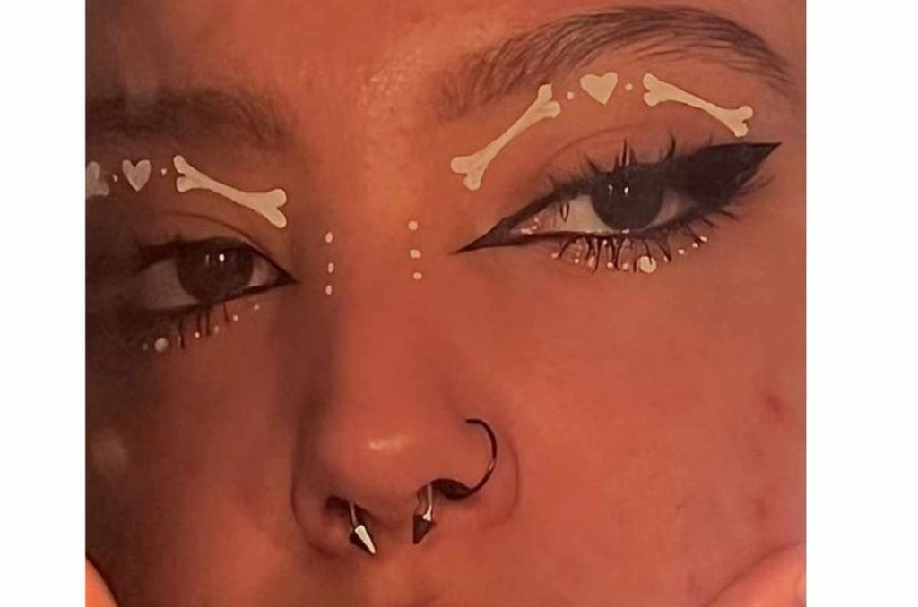 Delineados gráficos para Halloween muy fáciles de hacer 7
