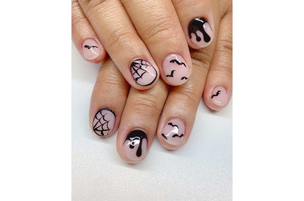 15 diseños de uñas para Halloween delicados y elegantes 1