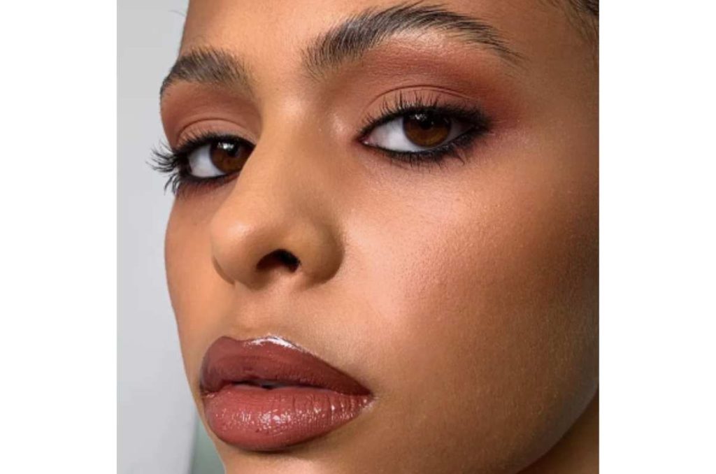Sombras nude: 6 formas de usarlas para verte siempre bien en el trabajo 1