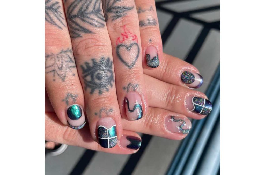 Diseños de uñas para la temporada escorpio: 20 ideas de inspo 4