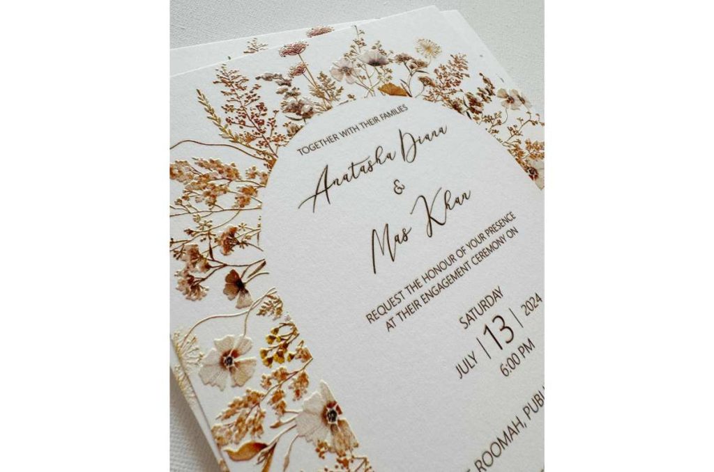 Ideas creativas para invitaciones de boda DIY 3