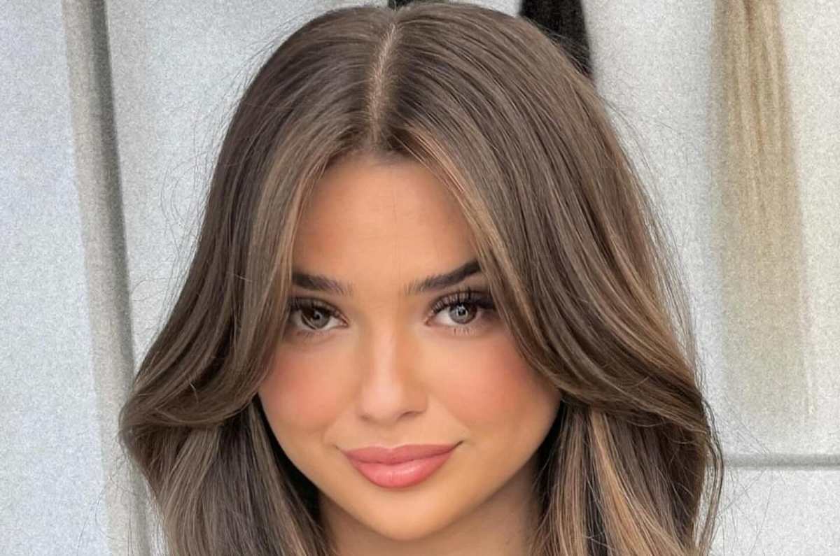 ​​Moonlight: la nueva forma de balayage ideal para castañas