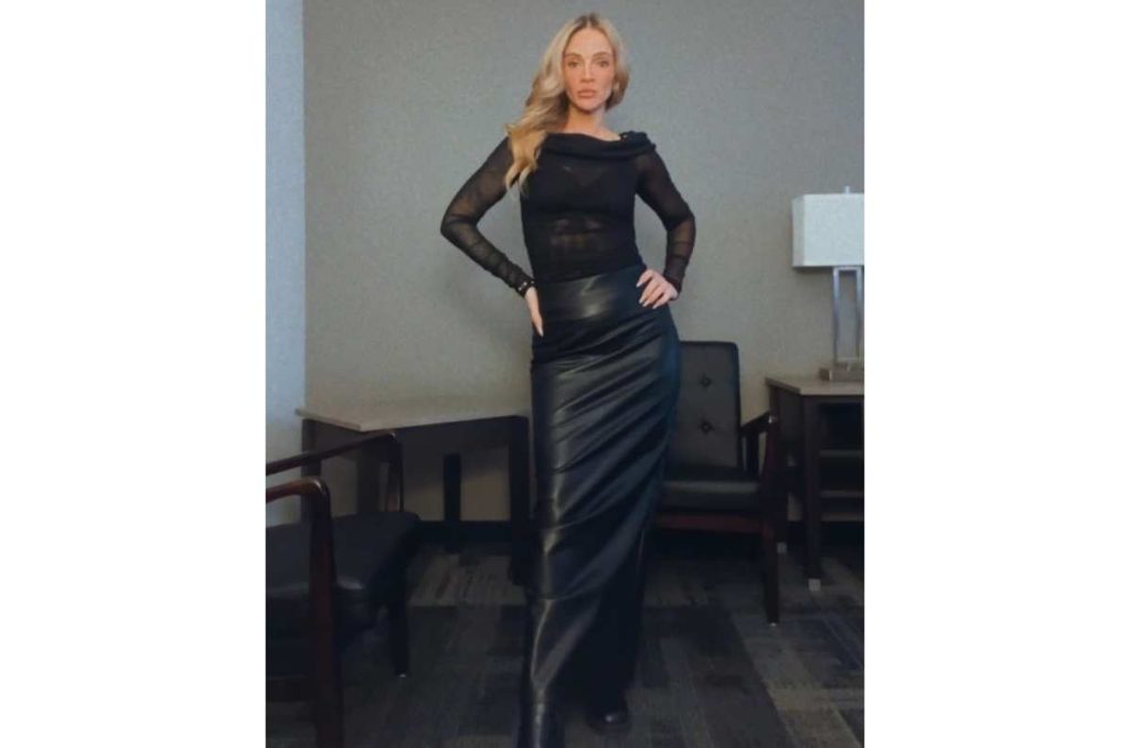 8 outfits para lucir elegante con prendas transparentes 1