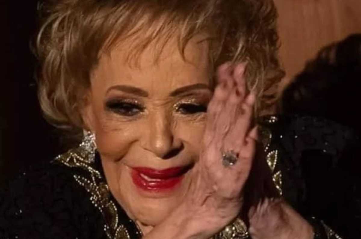 Silvia Pinal, grave en el hospital; Alejandra sale huyendo tras su visita