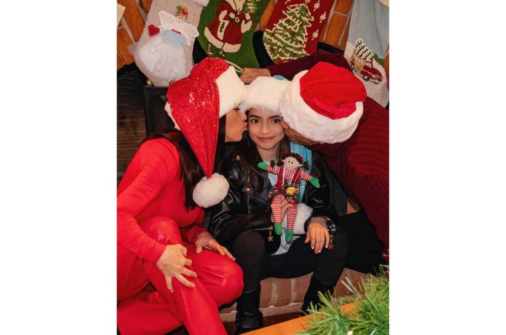 Aitana Derbez sorprende con lo grande y hermosa que lució esta Navidad 1