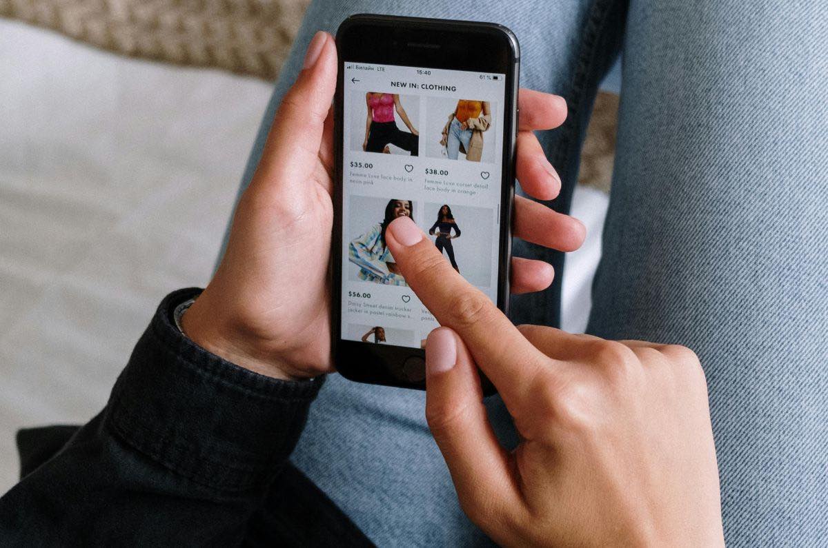 Cómo gestionar tus compras de moda con opciones financieras inteligentes
