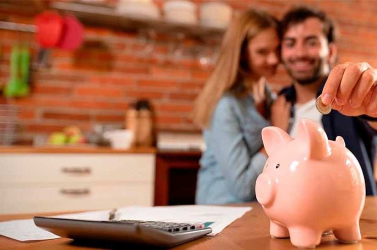 Reto en pareja: Cómo ahorrar 10 mil pesos en 3 meses