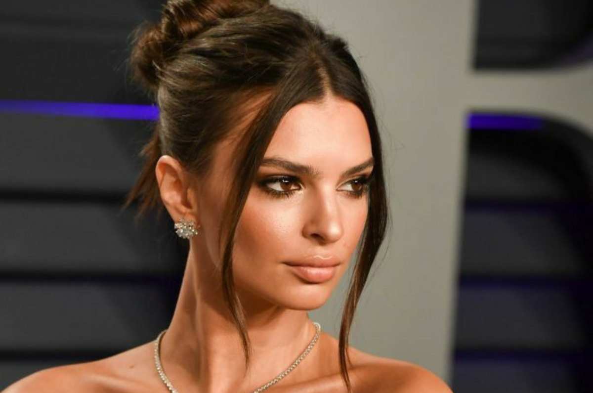 Peinados recogidos en CHONGO para cabello lacio