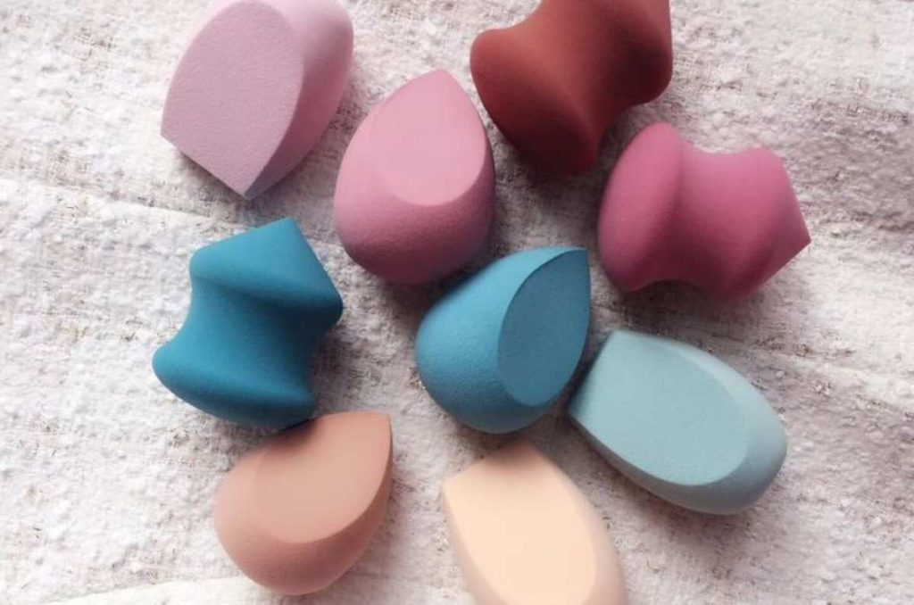 Brochas de maquillaje: Beauty blender, para qué sirve 