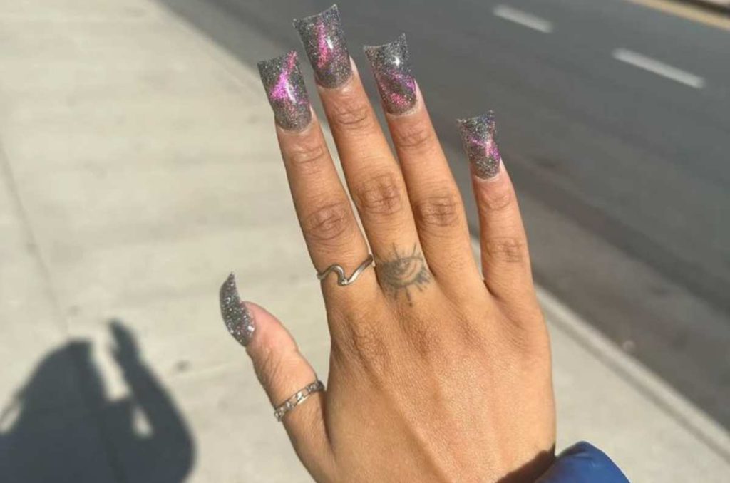 Qué diseños de duck nails son hermosos y versátiles para usar