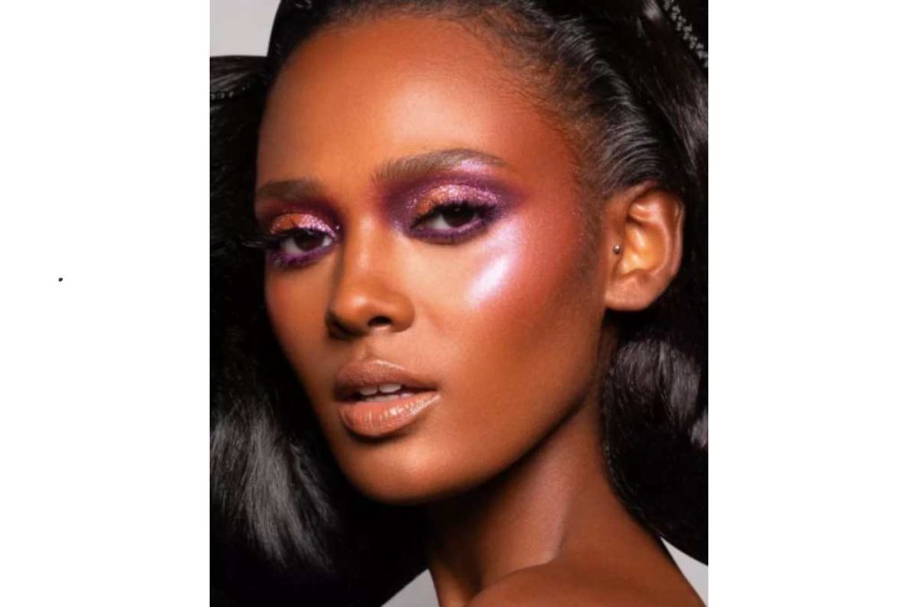 Maquillaje de ojos sugar plum