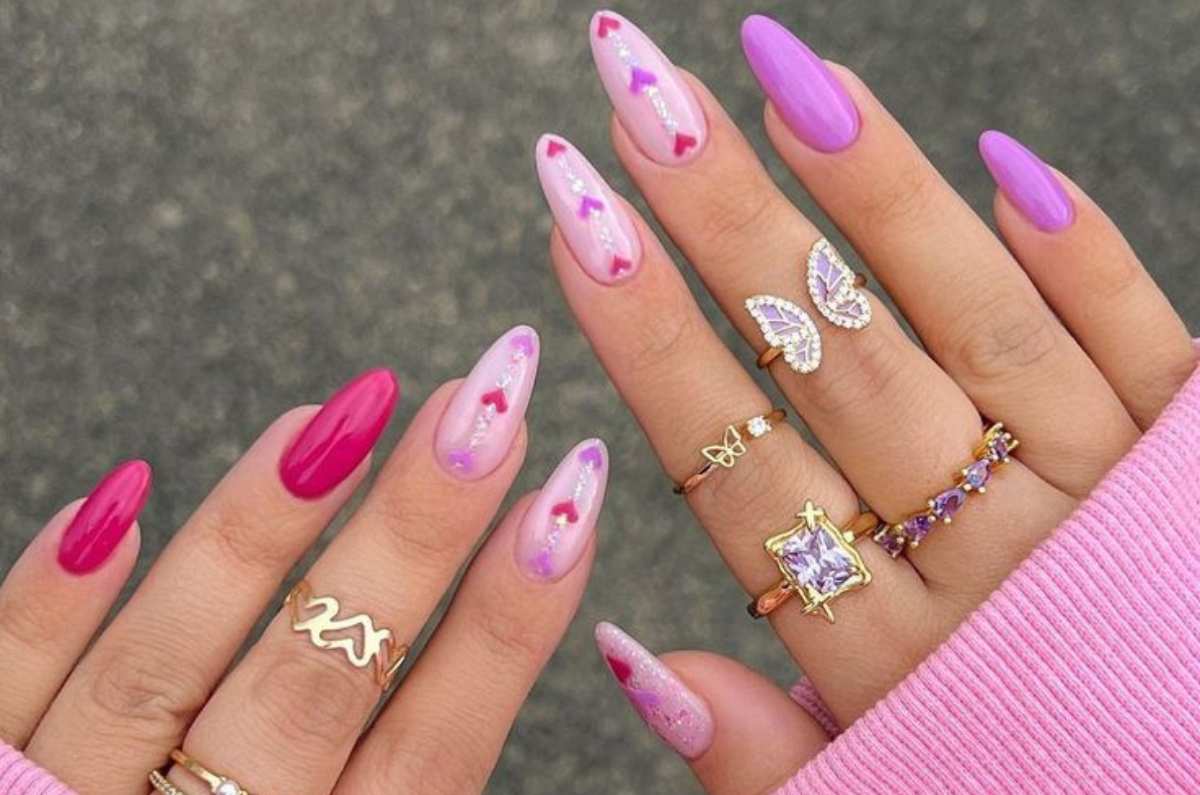 Pinterest | Uñas coloridas de corazones