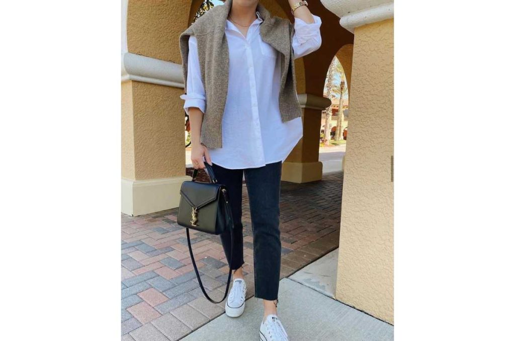 looks sencillos con converse blancos