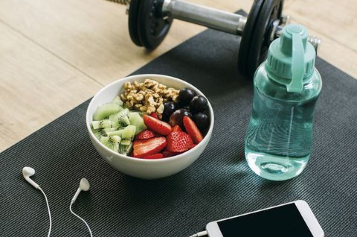 Top 7 alimentos que DEBES comer antes de comenzar tu rutina de gym