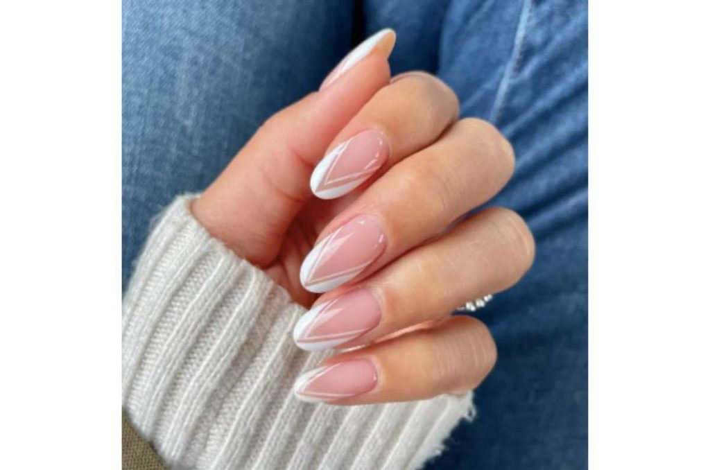 diseños de uñas almendra 2025 minimalistas