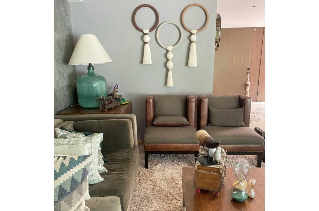 Decoración sencilla con bastidor y macramé