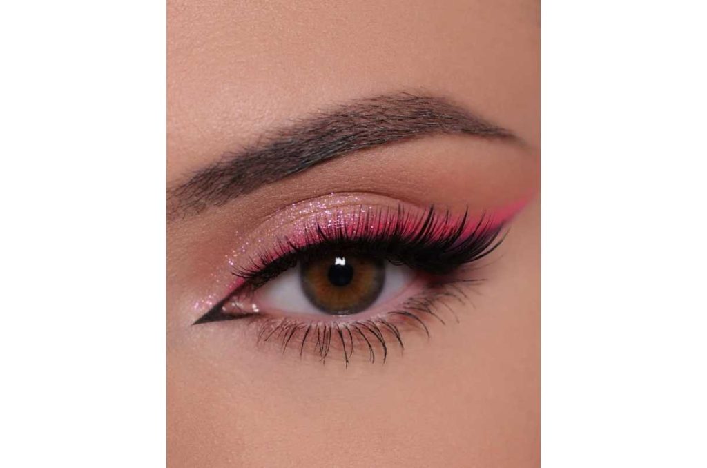 8 maquillajes con sombra rosa que querrás probar este Día de San Valentín 2