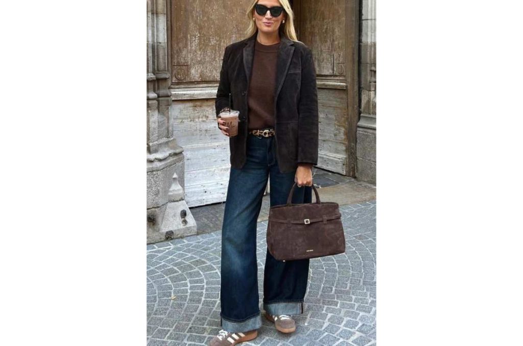 Ideas para combinar tenis café con prendas formales