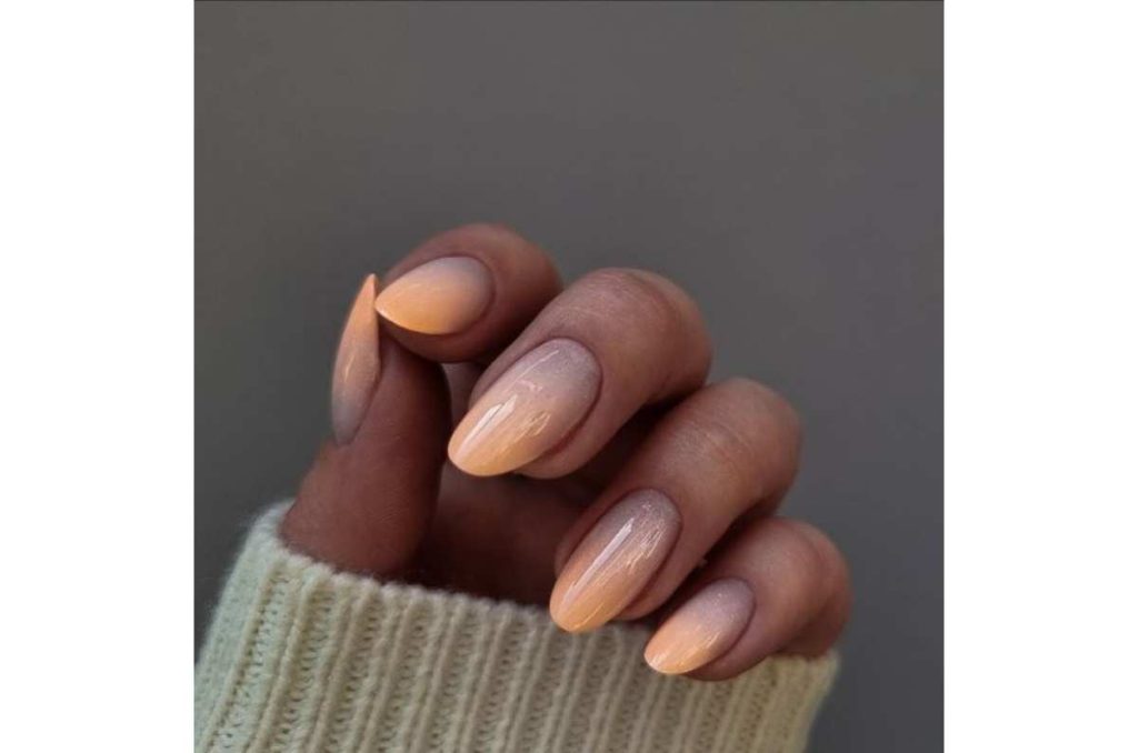 Diseño de uñas pastel french