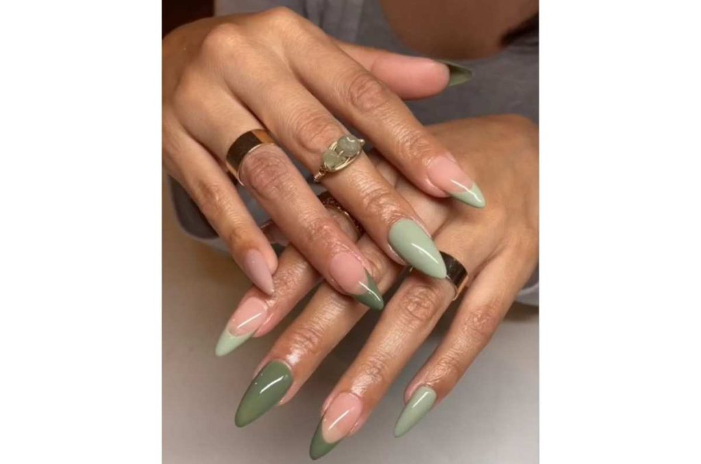 Uñas acrílicas verde olivo