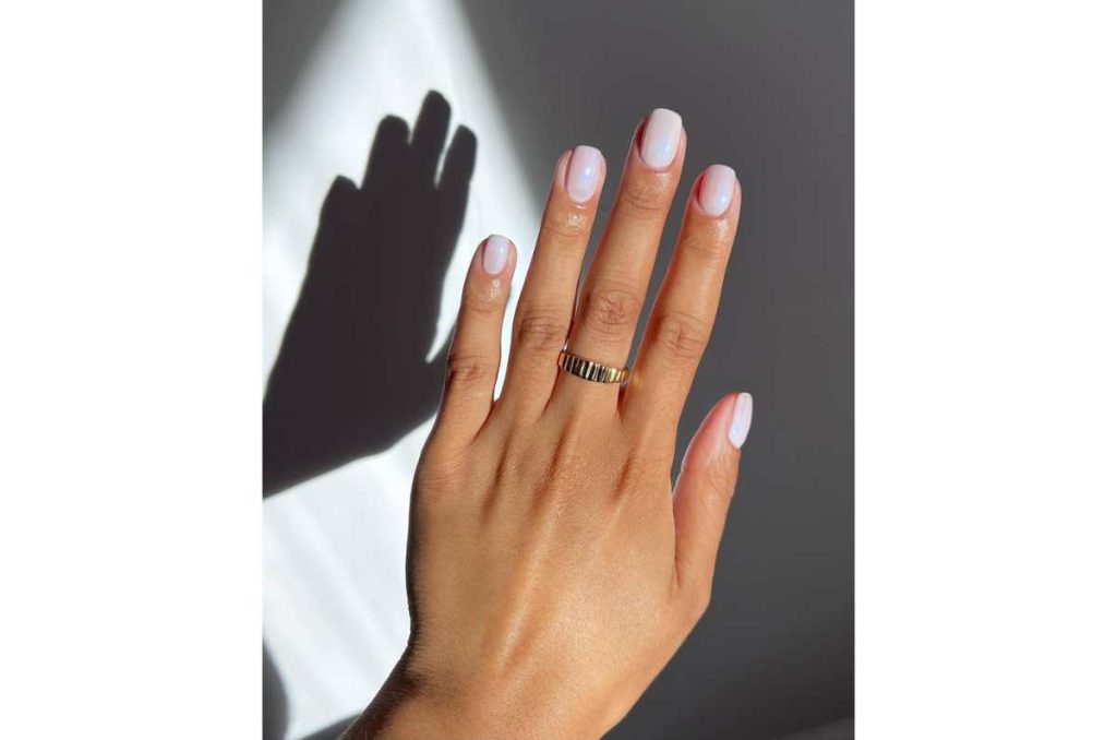 uñas perladas nude